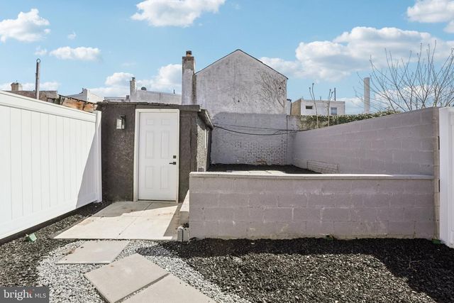 4727 EDMUND ST, Philadelphia, PA 19124