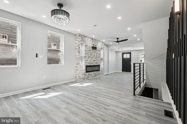 4727 EDMUND ST, Philadelphia, PA 19124