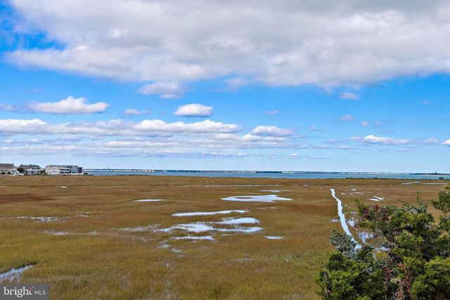 6 COLLIER RD, Long Beach Township, NJ 08008