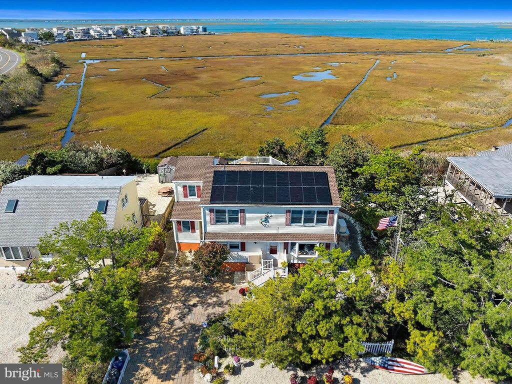 6 COLLIER RD, Long Beach Township, NJ 08008