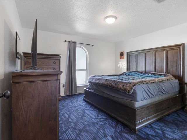 3228 Hummingbird Lane, Denton, TX 76209