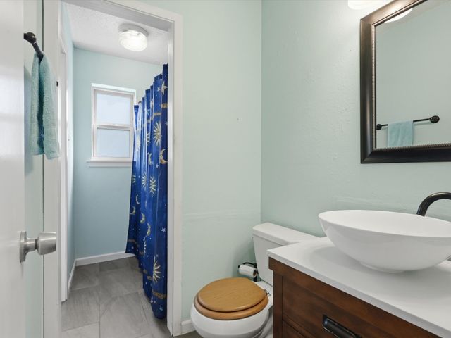 3228 Hummingbird Lane, Denton, TX 76209