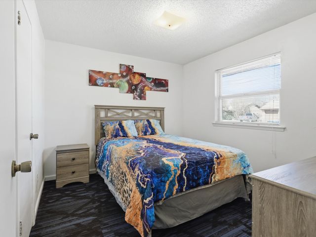 3228 Hummingbird Lane, Denton, TX 76209