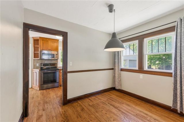 11131 SUNNYSLOPE Drive, Kansas City, MO 64134