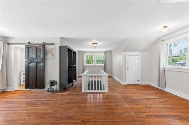 11131 SUNNYSLOPE Drive, Kansas City, MO 64134