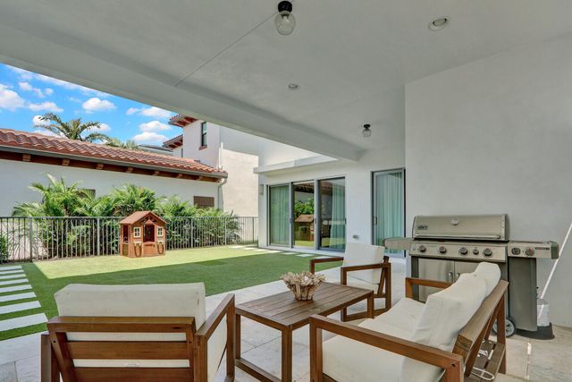 1201 Faulkner Terrace, Palm Beach Gardens, FL 33418