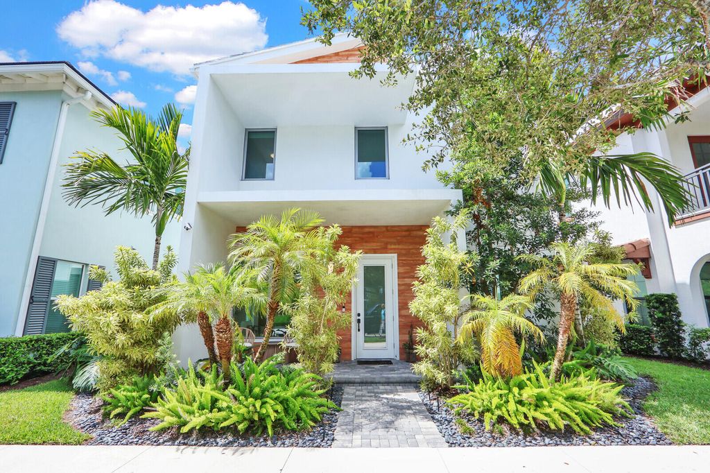 1201 Faulkner Terrace, Palm Beach Gardens, FL 33418
