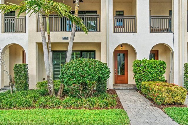 7115 Edison Place, Palm Beach Gardens, FL 33418