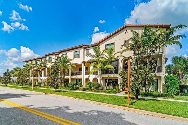 7115 Edison Place, Palm Beach Gardens, FL 33418