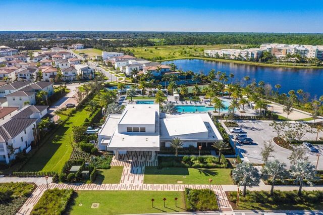7115 Edison Place, Palm Beach Gardens, FL 33418