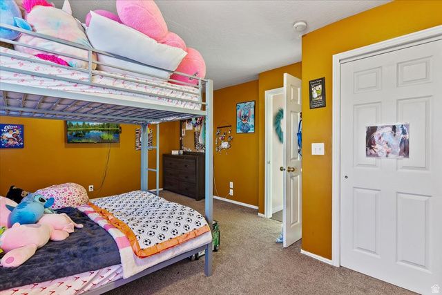 2377 W 2120 N, Clinton, UT 84015