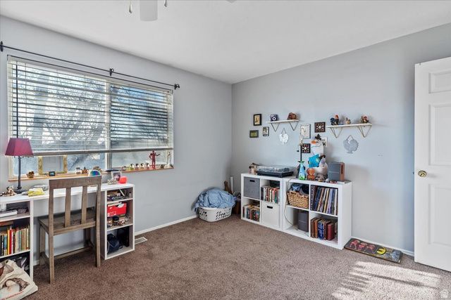 2377 W 2120 N, Clinton, UT 84015