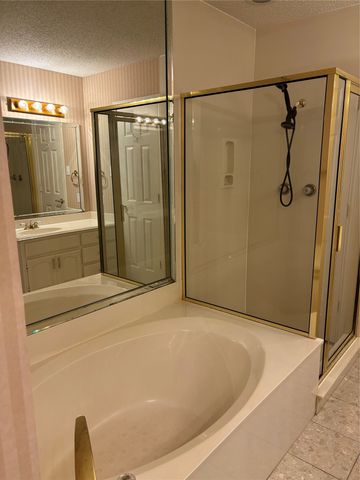 1208 Red Bird Lane, Granbury, TX 76048