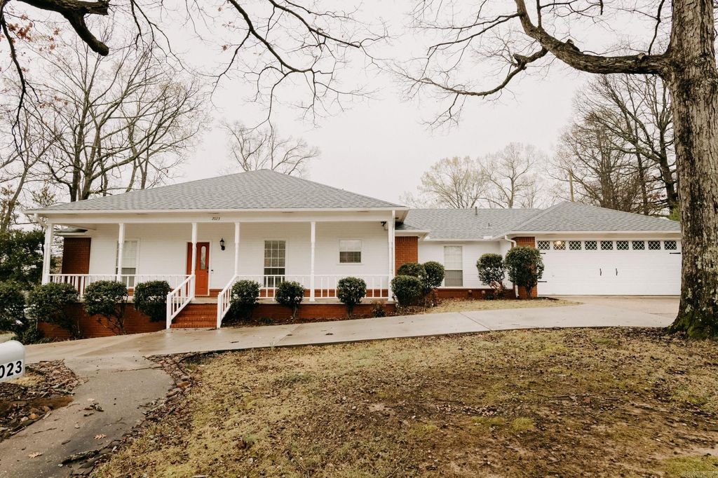 2023 Longhills Road, Benton, AR 72019