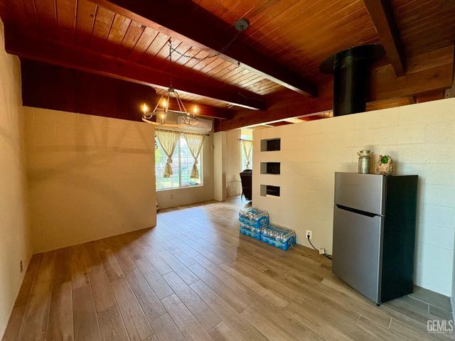 5025 Fillmore Avenue, Bakersfield, CA 93306