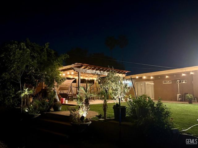 5025 Fillmore Avenue, Bakersfield, CA 93306