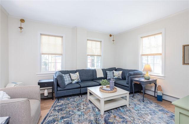 4 Gladding Court, Newport, RI 02840