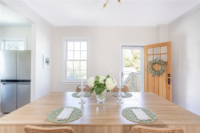 4 Gladding Court, Newport, RI 02840