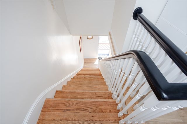 4 Gladding Court, Newport, RI 02840