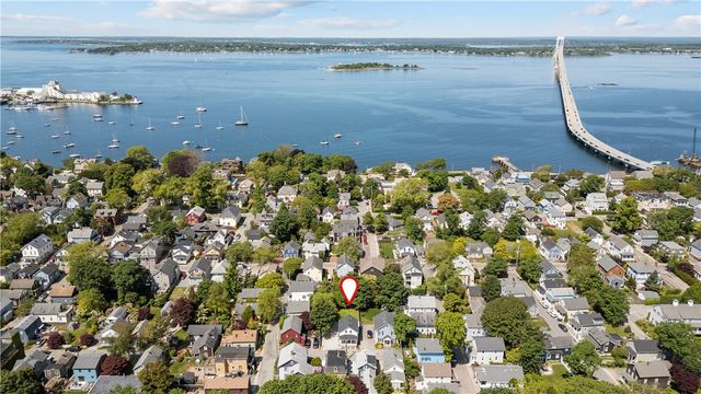 4 Gladding Court, Newport, RI 02840