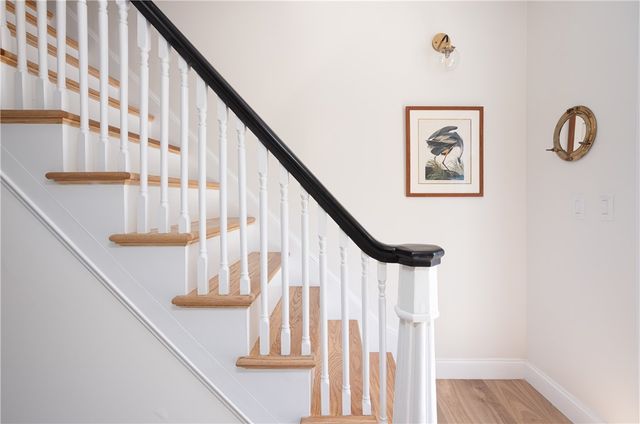 4 Gladding Court, Newport, RI 02840