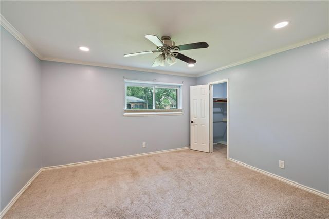 4034 Shady Springs Drive, Seabrook, TX 77586