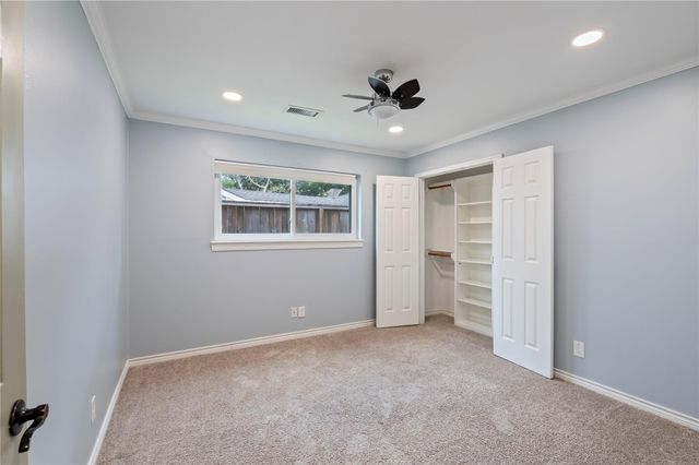 4034 Shady Springs Drive, Seabrook, TX 77586