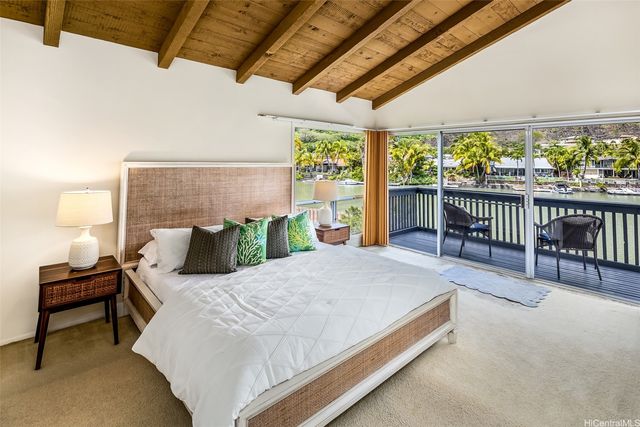 6889 Niumalu Loop, Honolulu, HI 96825