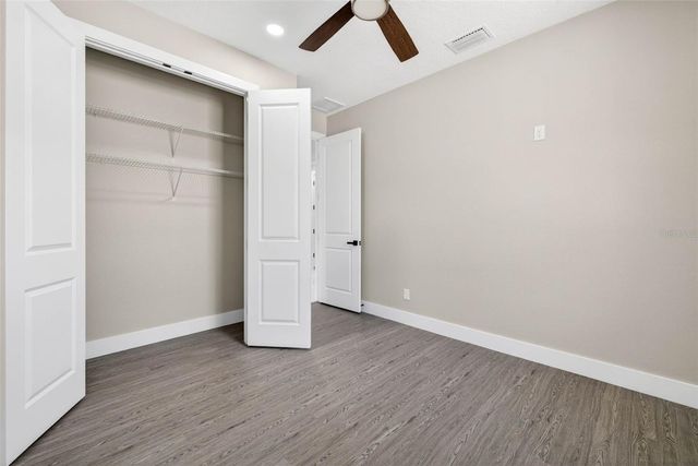 284 ROOSEVELT AVENUE, Masaryktown, FL 34604