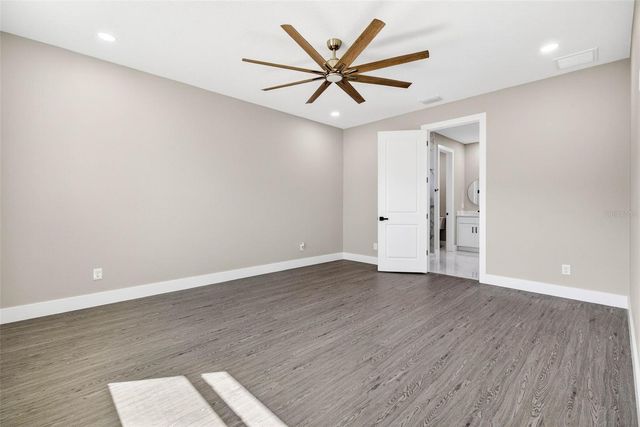 284 ROOSEVELT AVENUE, Masaryktown, FL 34604