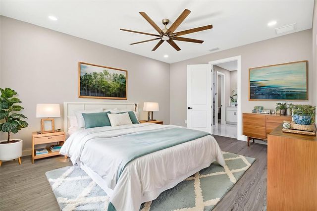 284 ROOSEVELT AVENUE, Masaryktown, FL 34604