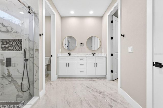 284 ROOSEVELT AVENUE, Masaryktown, FL 34604