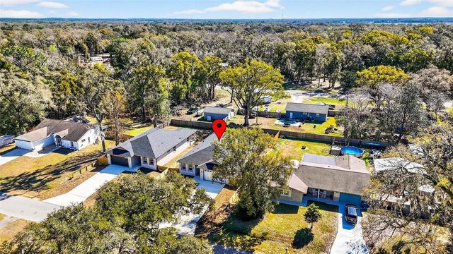 284 ROOSEVELT AVENUE, Masaryktown, FL 34604