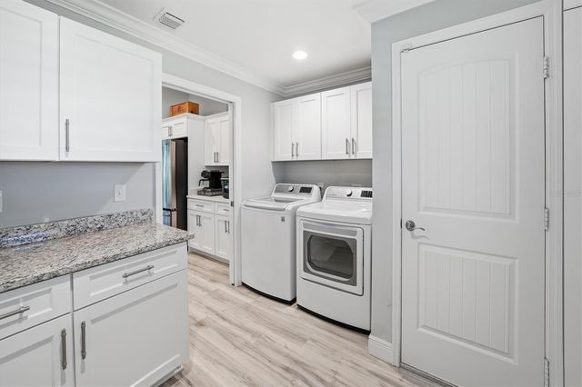 6165 1ST STREET SW, Vero Beach, FL 32968