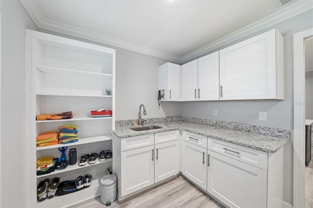 6165 1ST STREET SW, Vero Beach, FL 32968