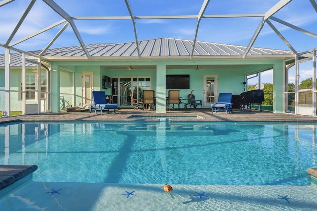 6165 1ST STREET SW, Vero Beach, FL 32968