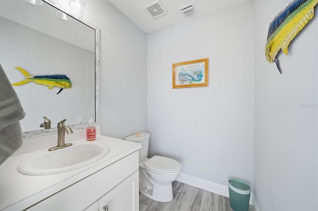 6165 1ST STREET SW, Vero Beach, FL 32968