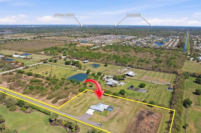 6165 1ST STREET SW, Vero Beach, FL 32968