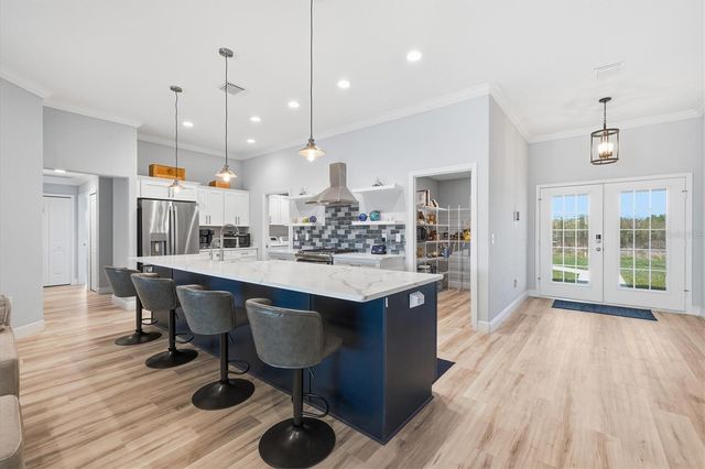 6165 1ST STREET SW, Vero Beach, FL 32968