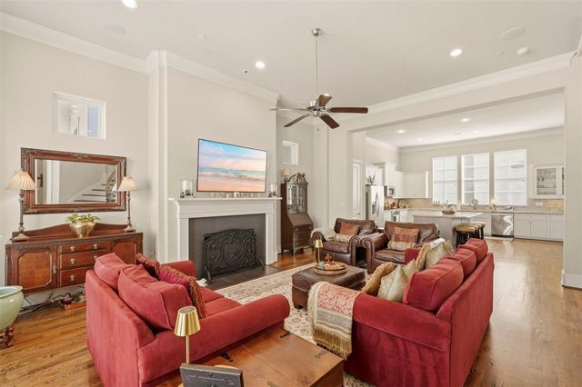 2705 Cohn Trail, Houston, TX 77007