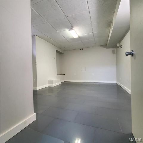 7018 Plateau Avenue, St Louis, MO 63117