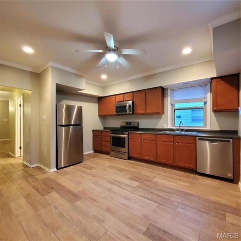 7018 Plateau Avenue, St Louis, MO 63117