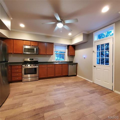 7018 Plateau Avenue, St Louis, MO 63117