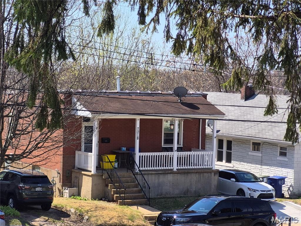 7018 Plateau Avenue, St Louis, MO 63117