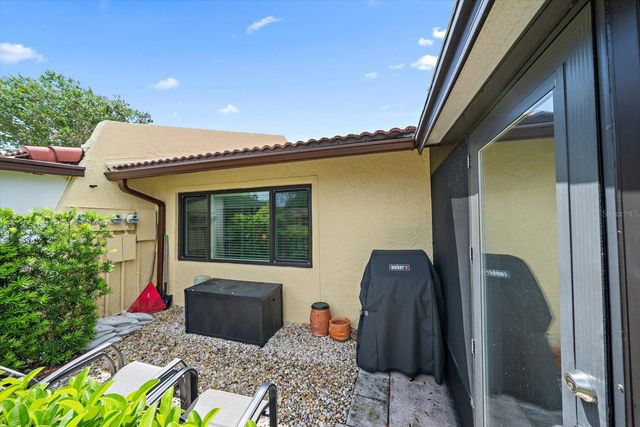 1205 56TH STREET W, Bradenton, FL 34209