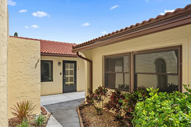 1205 56TH STREET W, Bradenton, FL 34209