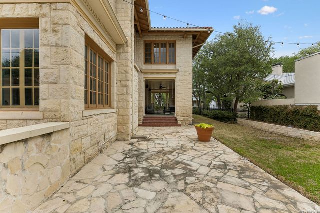 228 W Mulberry Ave, San Antonio, TX 78212