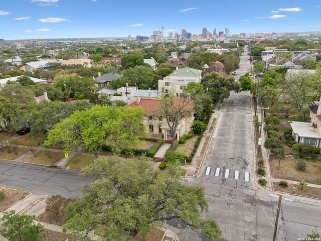 228 W Mulberry Ave, San Antonio, TX 78212