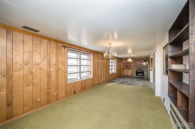 3512 E Rock Creek Road, Imperial, MO 63052