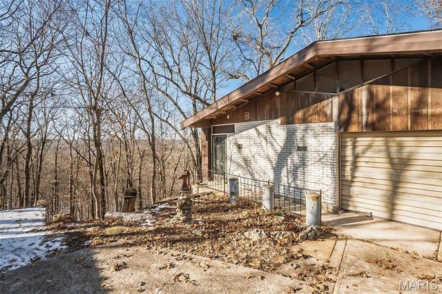 3512 E Rock Creek Road, Imperial, MO 63052